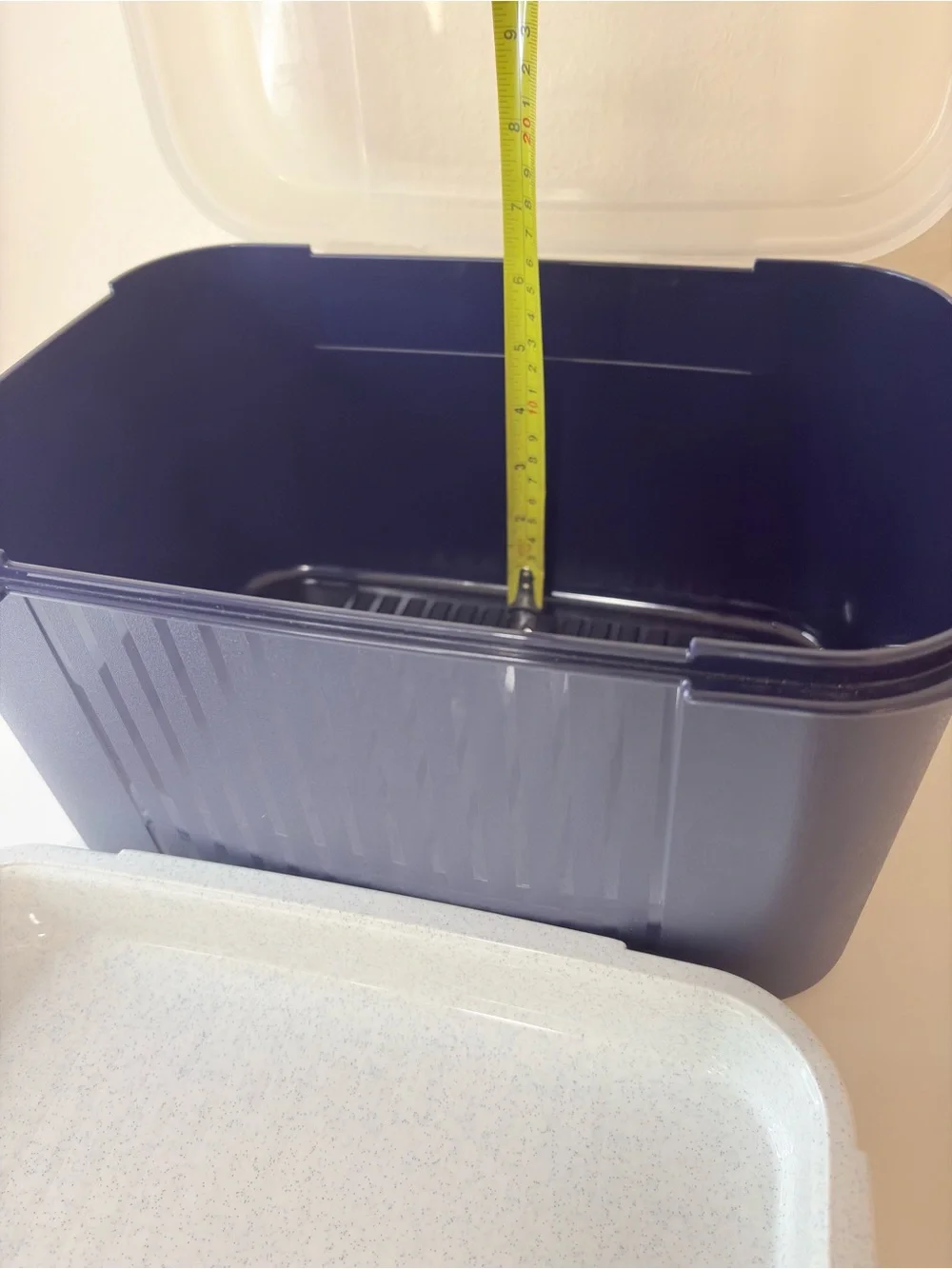 Tupperware Storz-A-Lot / Multi-Keeper Container Dark blue whiteTray & Clear Lid.